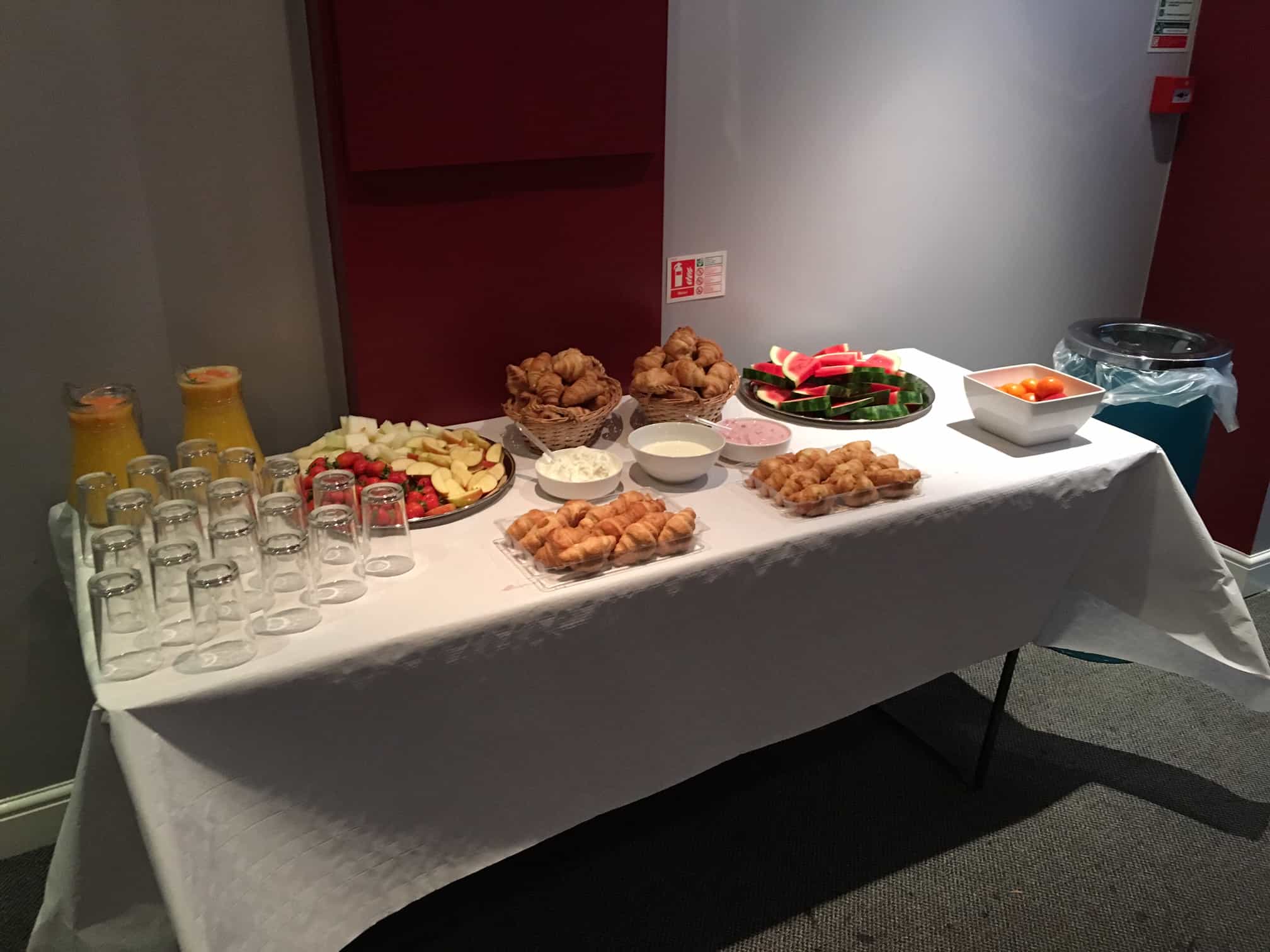 DONT TRAVEL ON AN EMPTY STOMACH