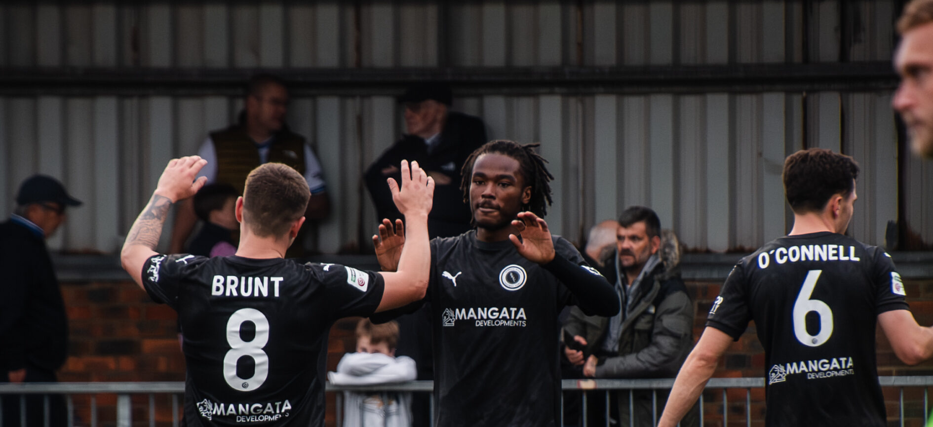 Junior joins Hampton & Richmond Borough on loan